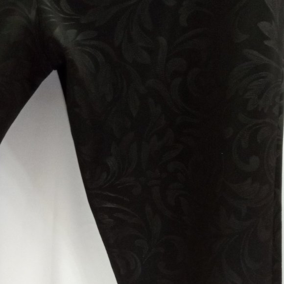 Flirtatious Brand Women's Size L Pull-On Pants Black Silver Embossed - Picture 13 of 14